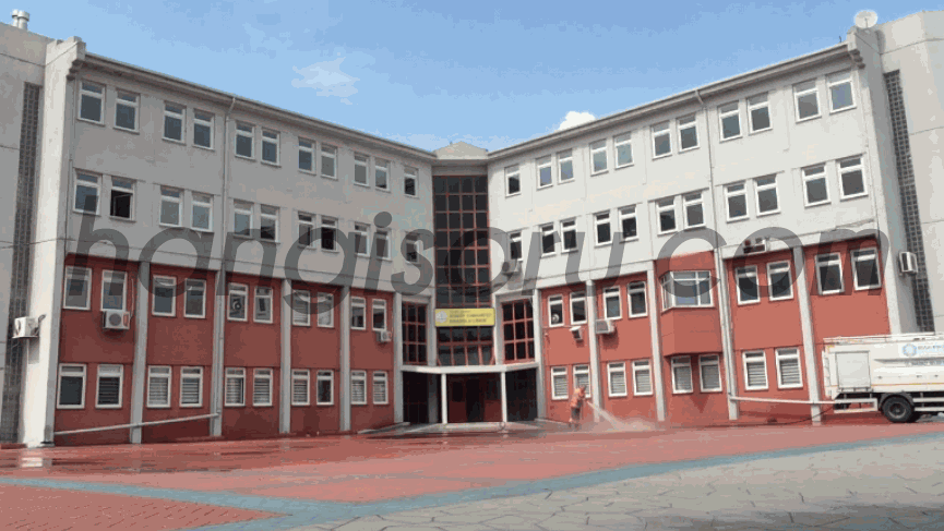 Ataköy Cumhuriyet Anadolu Lisesi