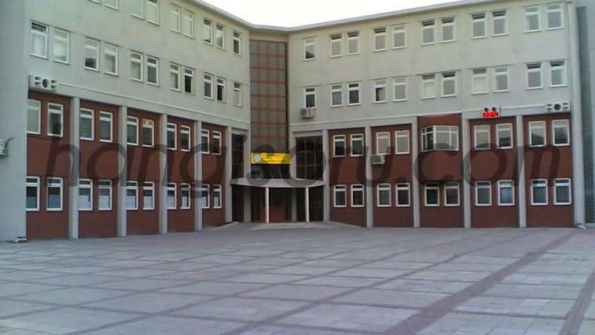 Ataköy Cumhuriyet Anadolu Lisesi